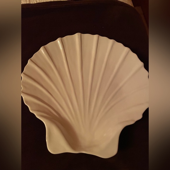 SEASHELL PLATE - Picture 1 of 3